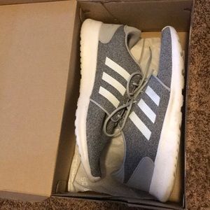 Adidas Cloud Foam Tennis Shoes